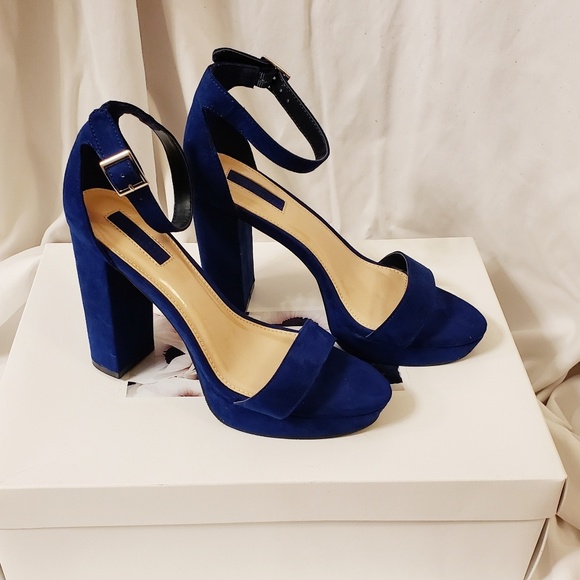 Forever 21 Shoes - Blue Suede Heel NWOT